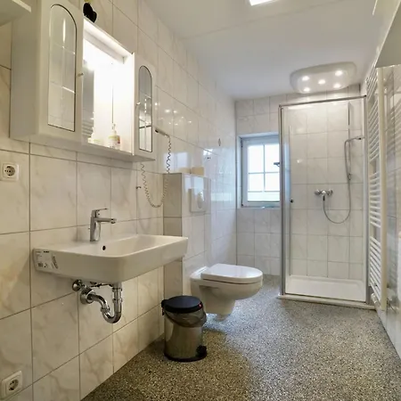 Geraeumige Ferienvilla Jenny Am Mit Pool By Interhome Casa vacanze