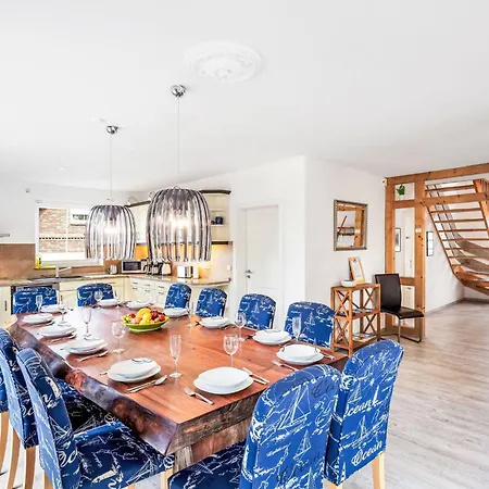 Casa vacanze Geraeumige Ferienvilla Jenny Am Mit Pool By Interhome *